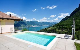 Italian Vacation Homes - Fonteno Panoramic Apartment